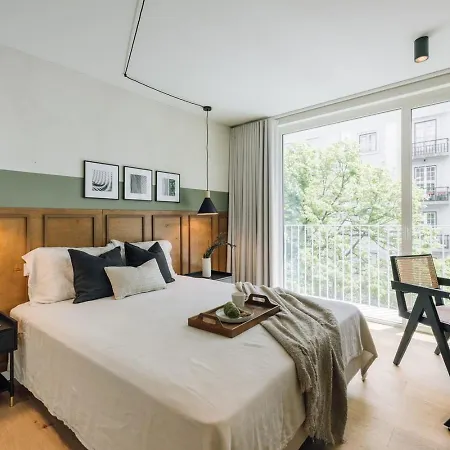 Farol - 1 Bedroom With Pool In Areeiro * Lisbona