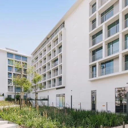 Farol - 1 Bedroom With Pool In Areeiro Апартаменты Лиссабон